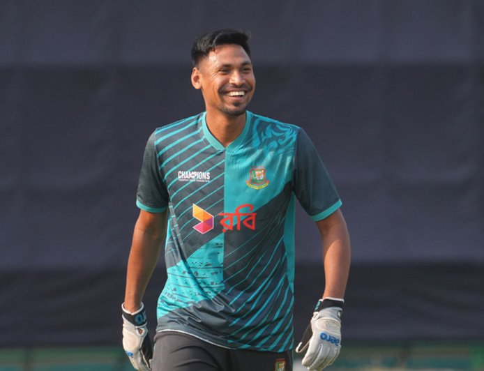 সাড়ে ৬ কোটি রুপিতে মুস্তাফিজকে সরাসরি দলে নিলো লাহোর