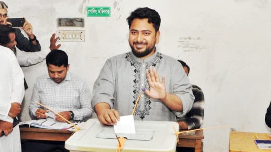 ঢাকা–১১ আসনে ২ হাজার ভোটের ব্যবধানে জিতলেন এনসিপির নাহিদ ইসলাম