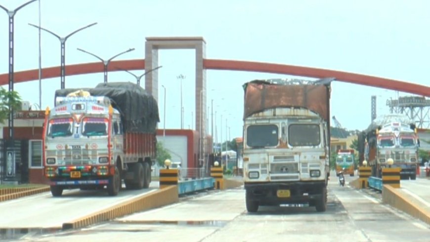 তিন দিন পর বেনাপোল বন্দরে আমদানি-রফতানি কার্যক্রম শুরু