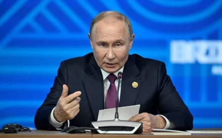 খামেনি ও তার পরিবার ‘নৃশংস’ হত্যাকাণ্ডের শিকার : পুতিন