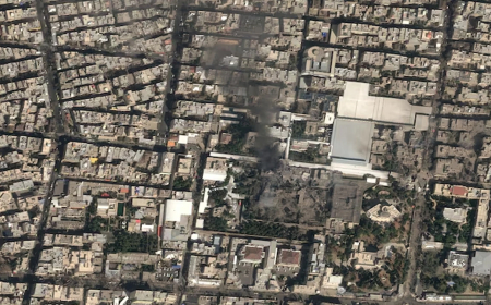 খামেনির কন্যা, জামাতা, নাতি ও পুত্রবধূ নিহত : রয়টার্স