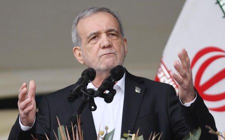 শত্রুদের বিরুদ্ধে কঠোর হামলা চলবে : ইরান প্রেসিডেন্ট